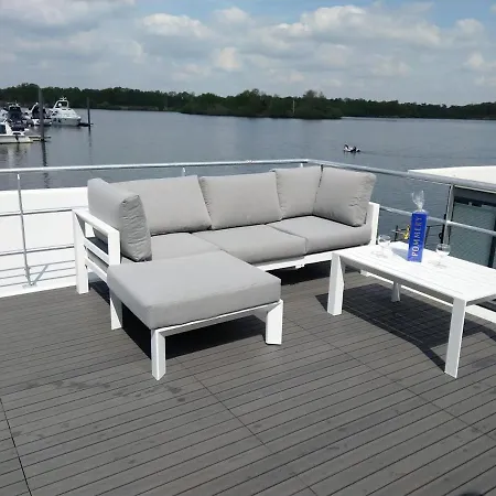 Hotel en barco Hausboot Leukermeer *