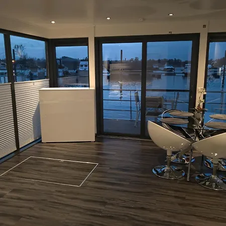 Hausboot Leukermeer *