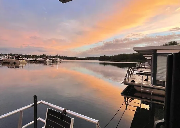 Ботель Hausboot Leukermeer