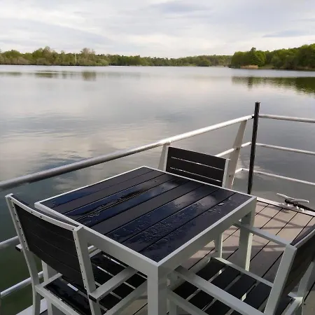 Hausboot Leukermeer Well