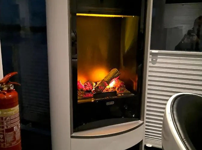 Hausboot Leukermeer 船上ホテル Well